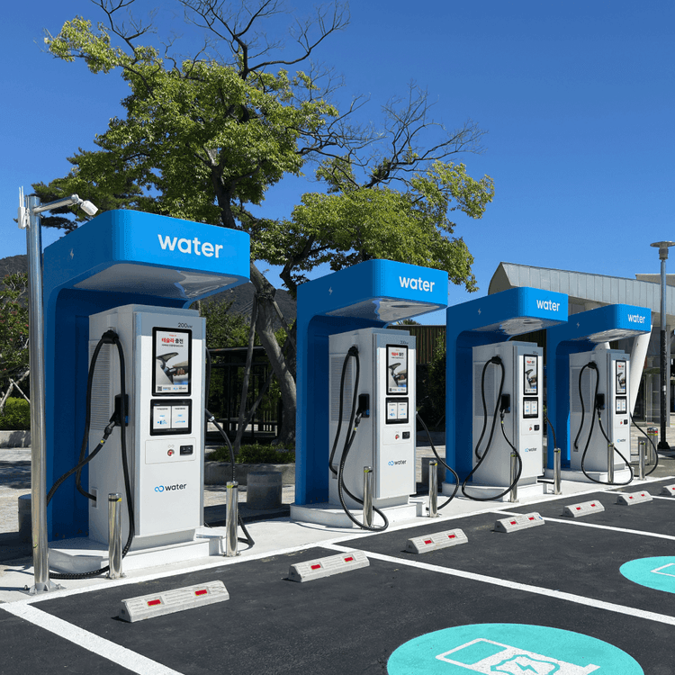 Charging station image for [오픈] 테슬라 NACS 21기 전면 도입! 고속도로 휴게소 4곳 동시 오픈 👍🏼